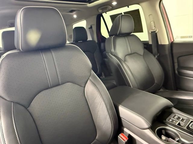 Used 2024 Honda Pilot Elite image 60