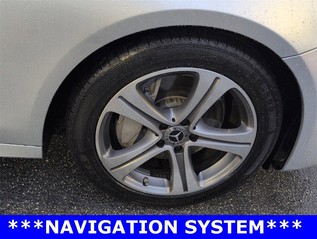 Used 2020 Mercedes-Benz E 350 Sedan image 13