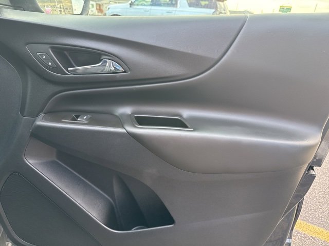 Used 2022 Chevrolet Equinox LT image 15