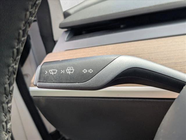 Used 2021 Tesla Model 3 Standard Range Plus RWD image 6