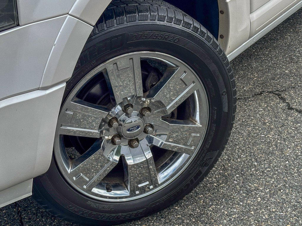 Used 2010 Ford Expedition EL Limited AWD/4WD image 7