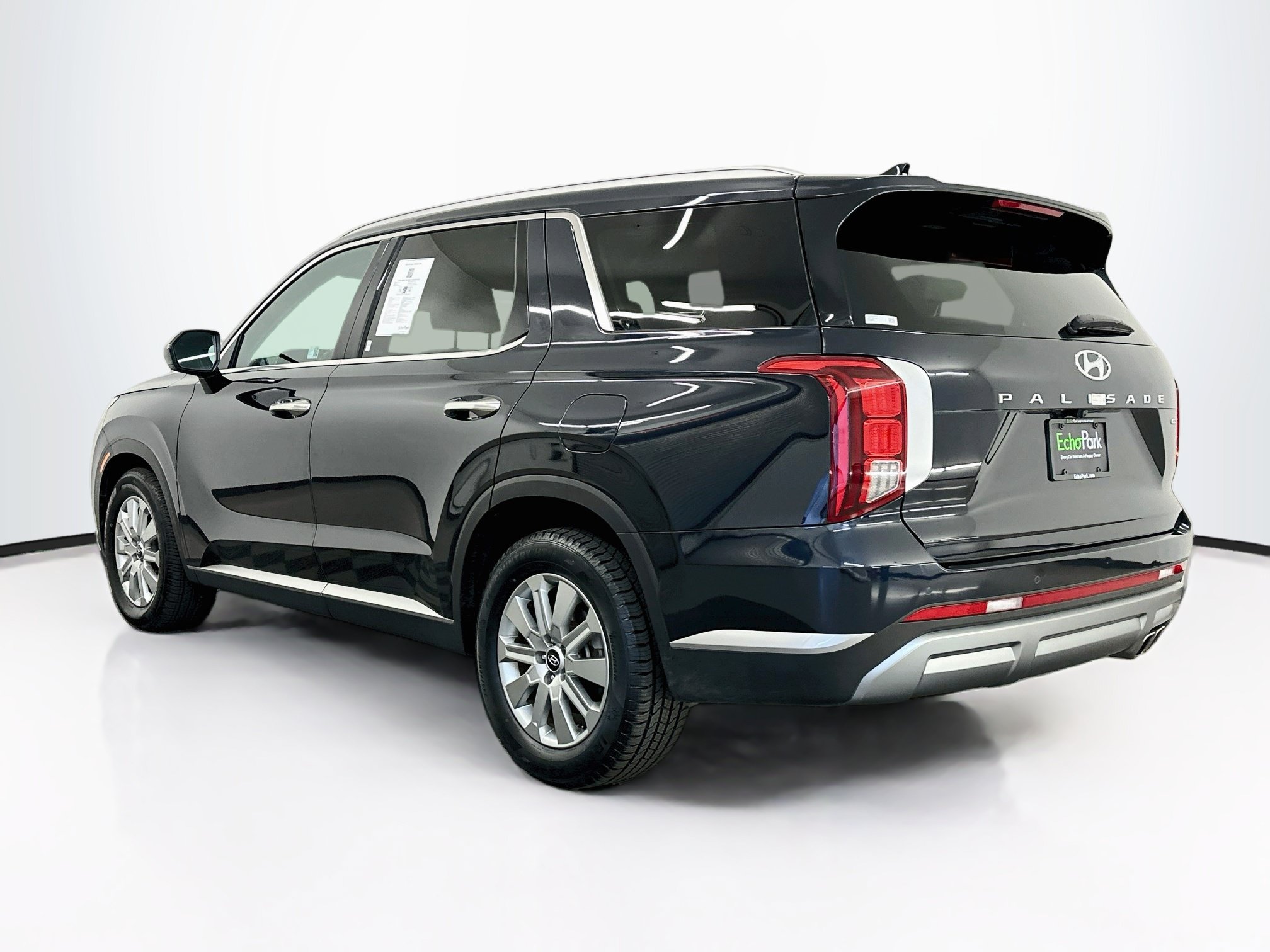 Used 2025 Hyundai Palisade SEL AWD/4WD image 5