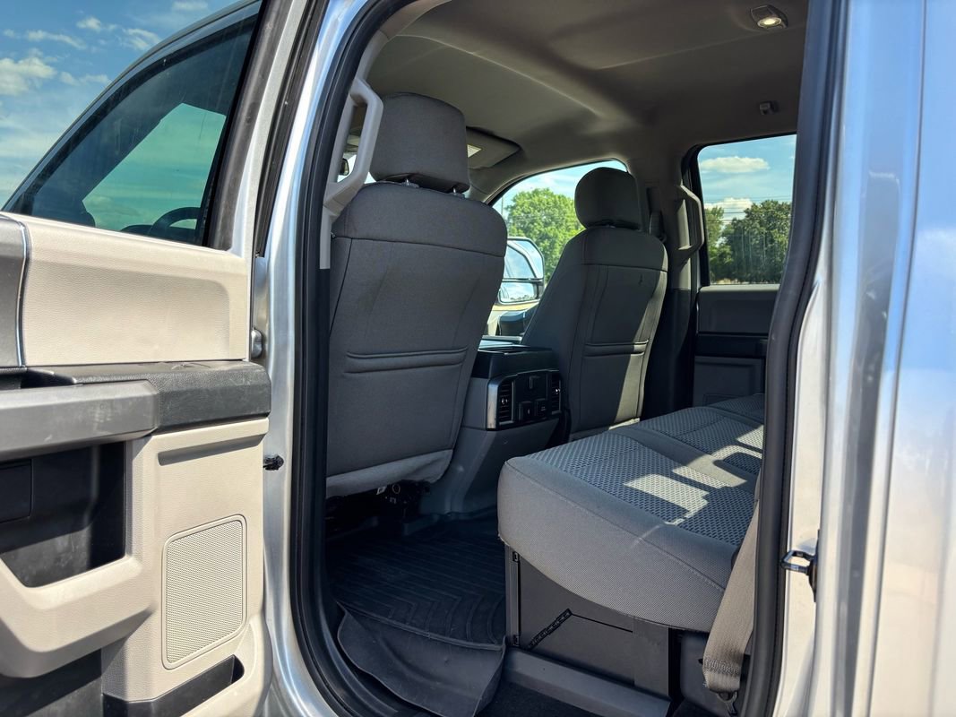 Used 2017 Ford F250 XLT w/ XLT Premium Package AWD/4WD image 24