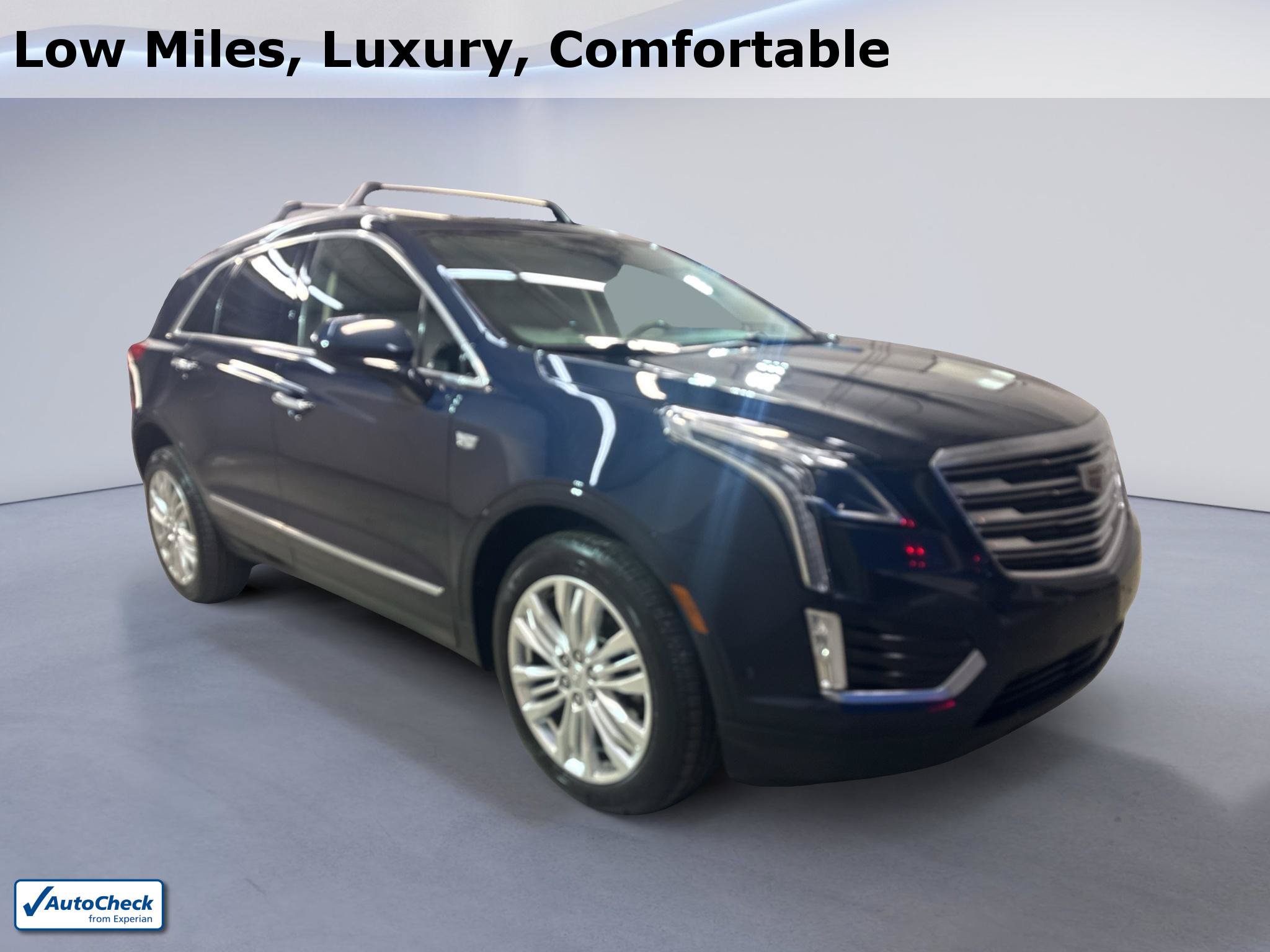 Used 2017 Cadillac XT5 Premium Luxury w/ Driver Assist Package AWD/4WD image 1