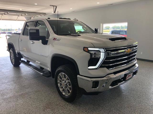 New 2025 Chevrolet Silverado 3500 LTZ w/ LTZ Premium Package image 2