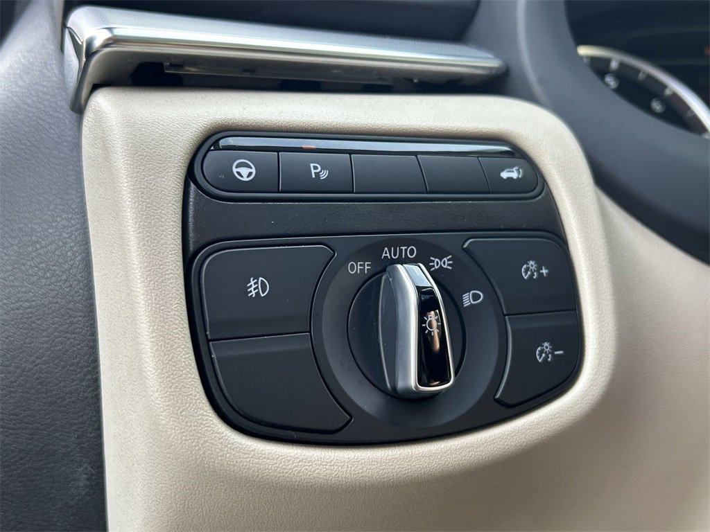 Certified 2022 INFINITI QX50 Essential image 17