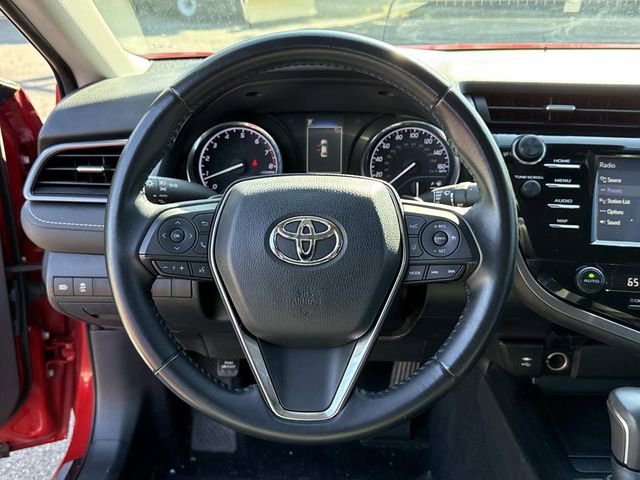 Used 2019 Toyota Camry SE w/ Convenience Package FWD image 18