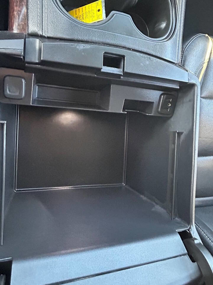 Used 2019 GMC Yukon XL SLT image 38