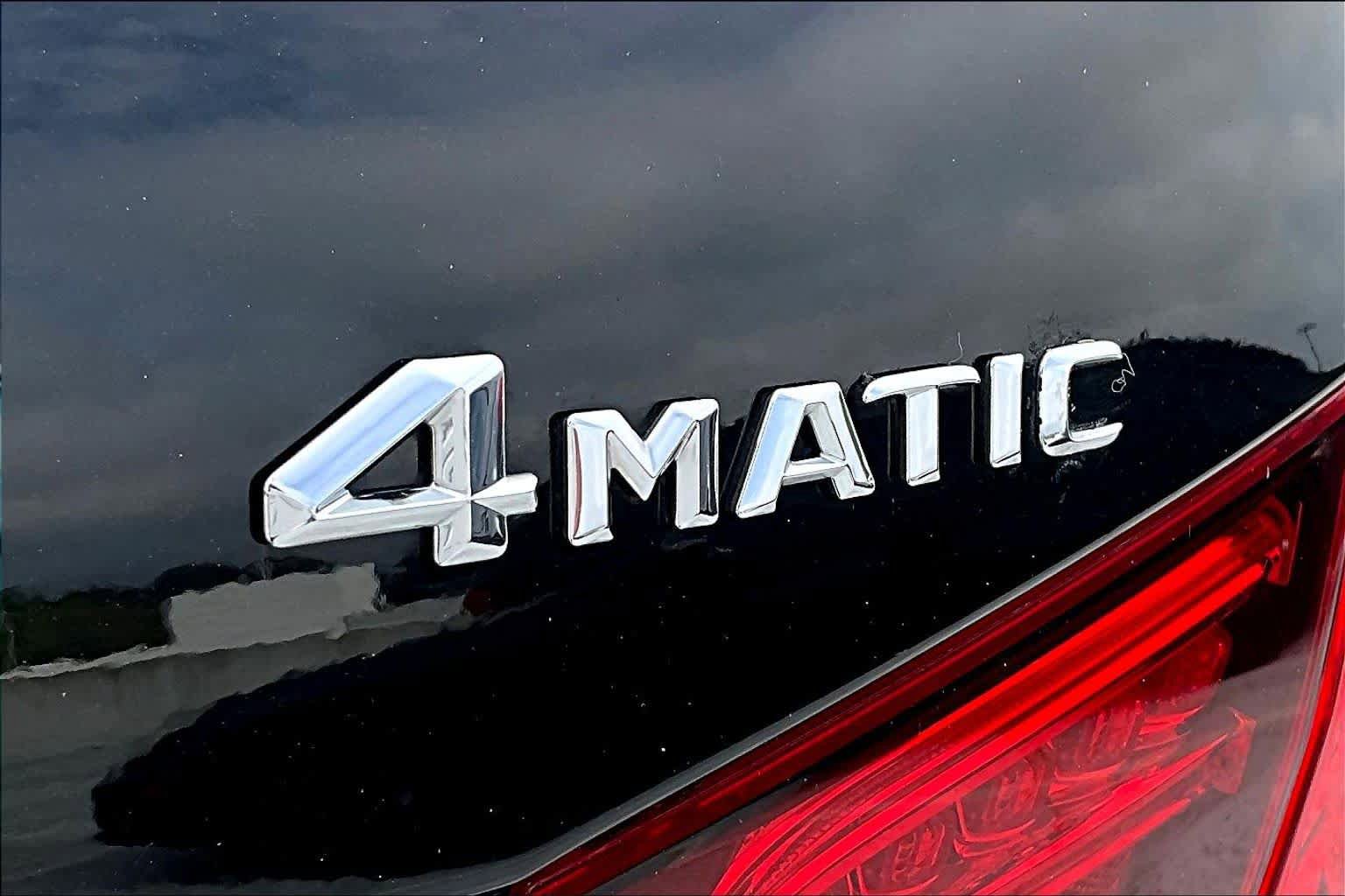 Used 2016 Mercedes-Benz E 350 4MATIC Wagon image 10