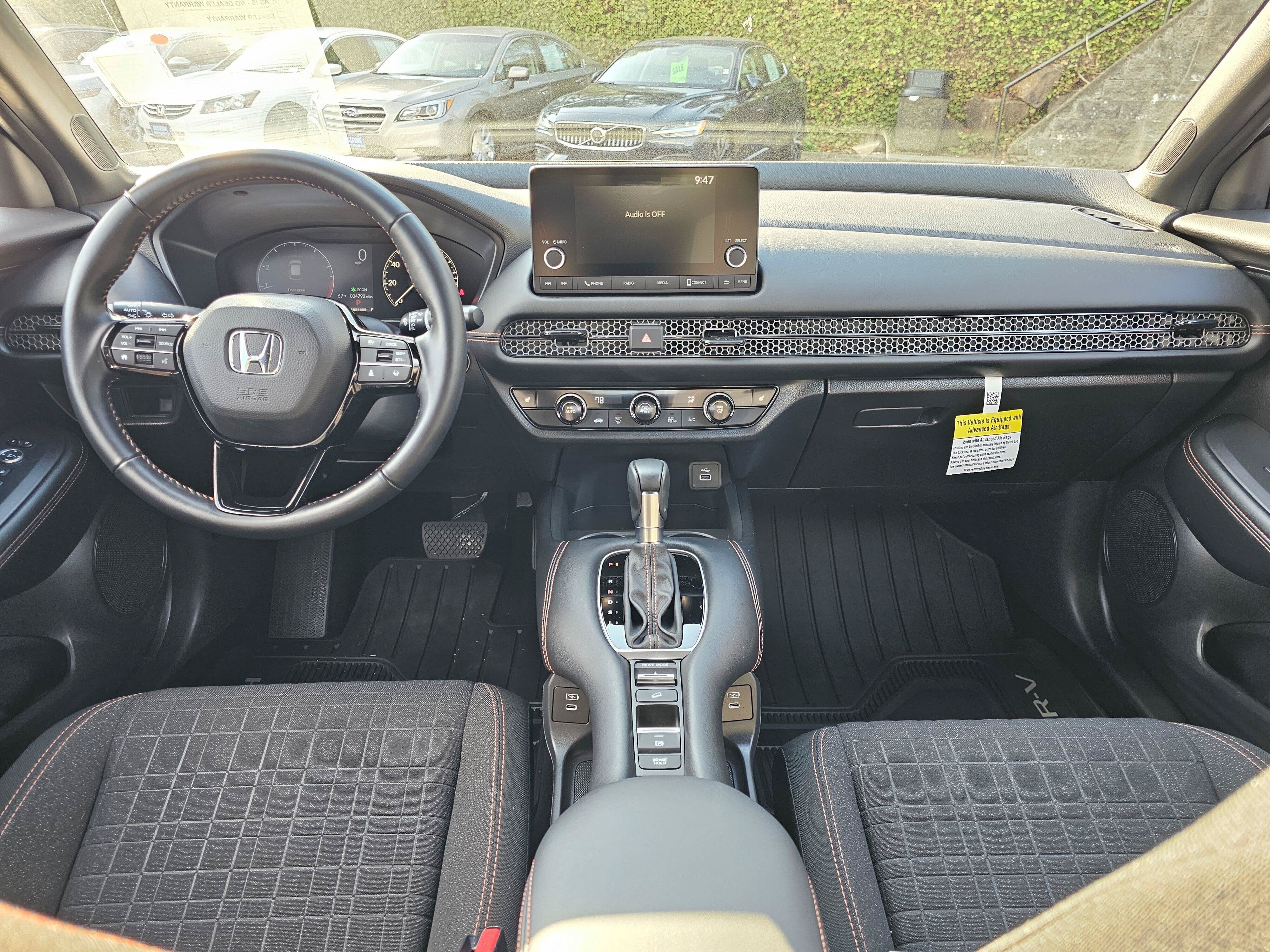 Certified 2025 Honda HR-V Sport image 23