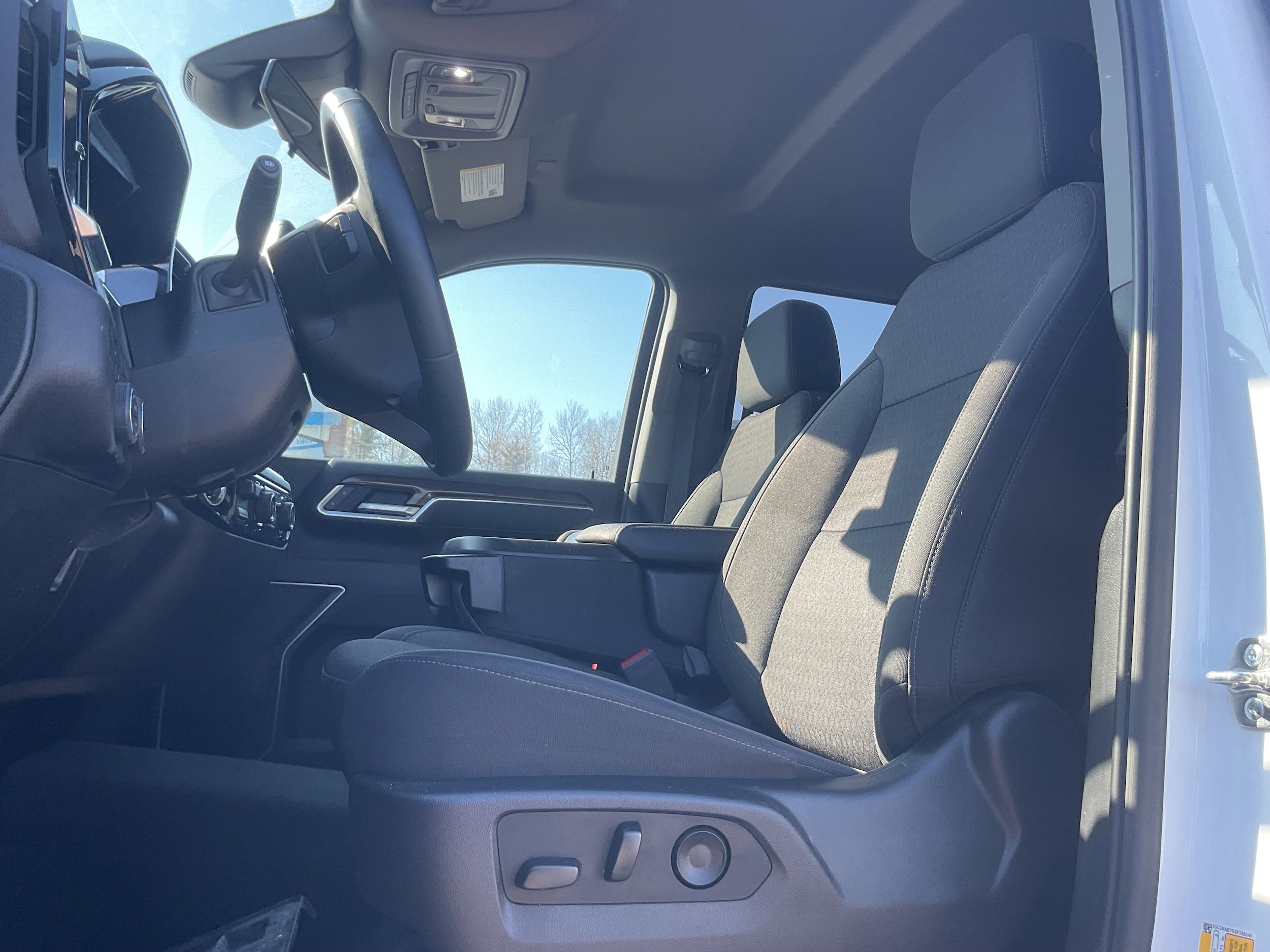 Certified 2025 Chevrolet Silverado 2500 LT w/ Convenience Package AWD/4WD image 8