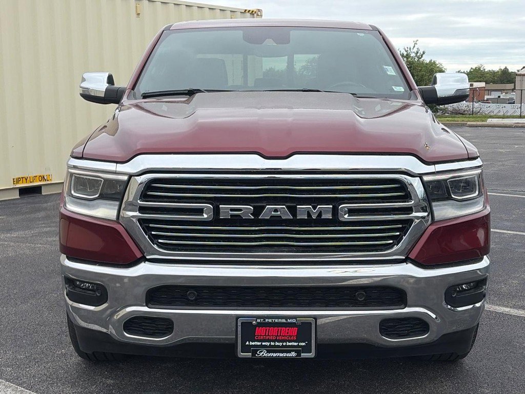 Used 2023 RAM 1500 Laramie AWD/4WD image 2