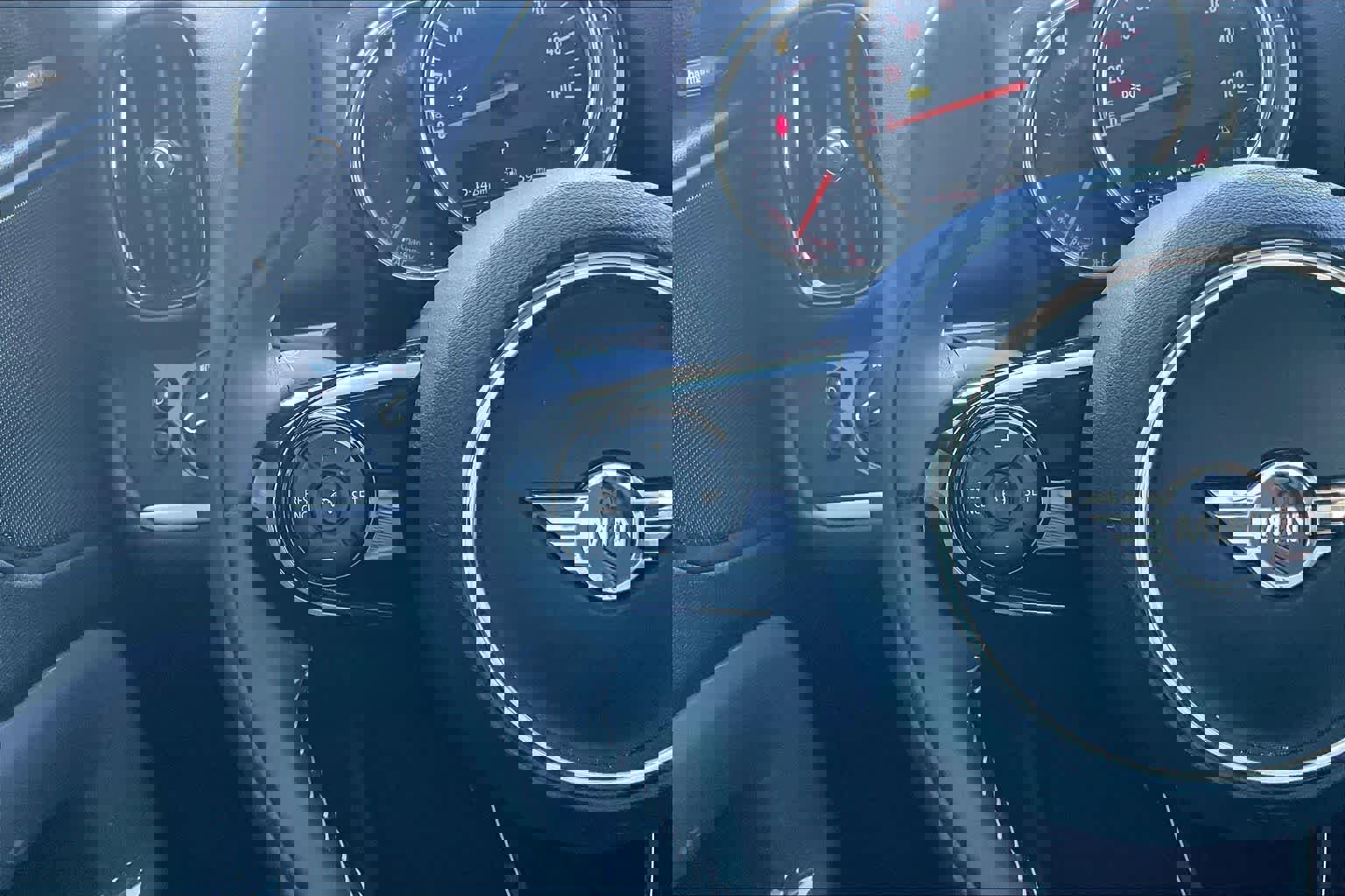 Used 2019 MINI Cooper Countryman SE w/ Premium Package image 25