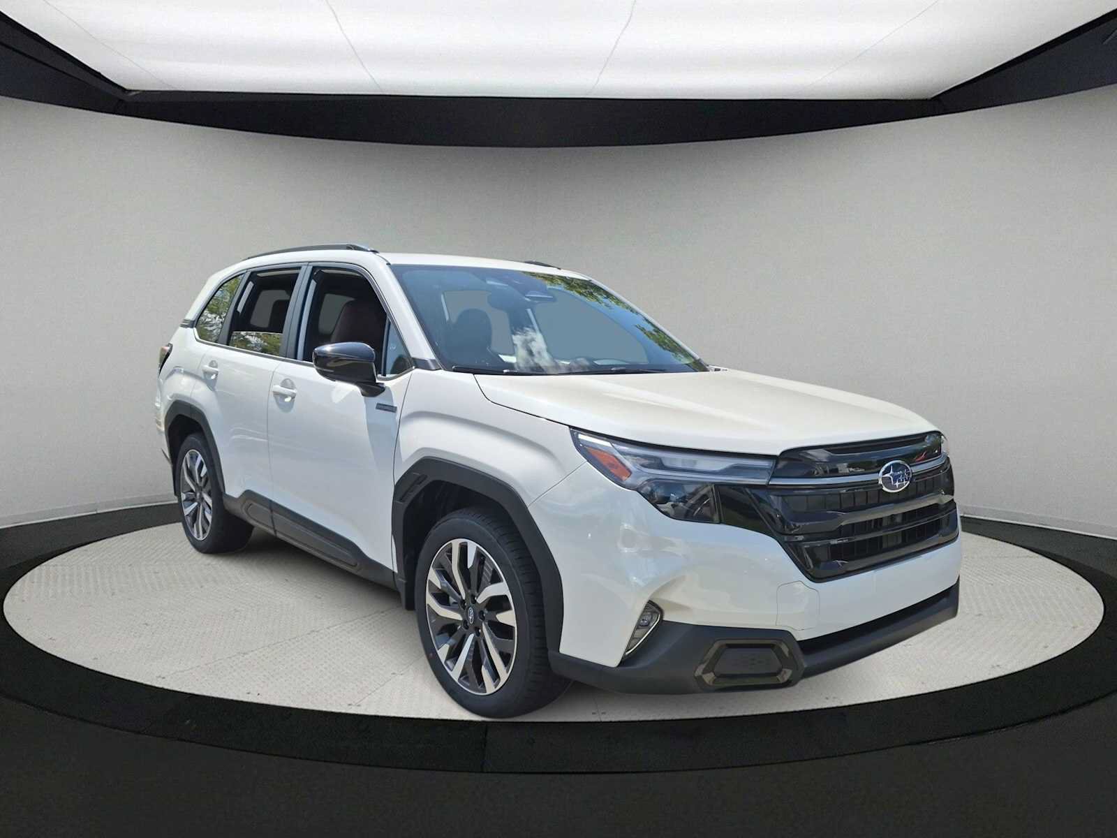 New 2026 Subaru Forester Touring AWD/4WD image 2