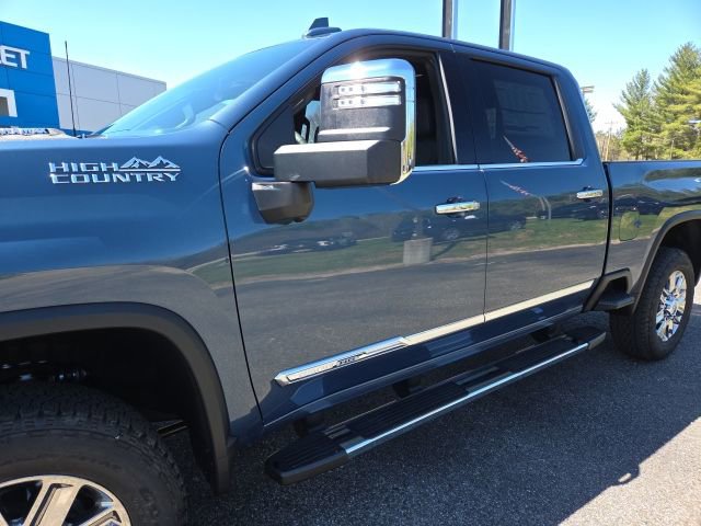 New 2026 Chevrolet Silverado 2500 High Country w/ Z71 Off-Road Package image 14