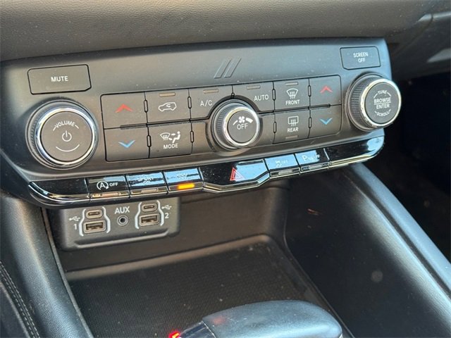 Used 2022 Dodge Durango SXT w/ Trailer Tow Group IV image 21