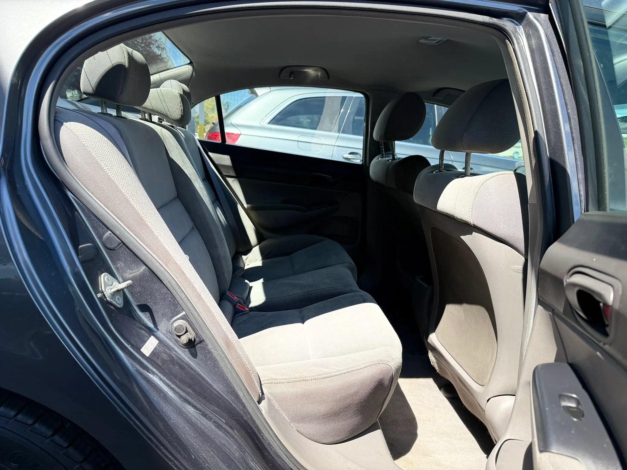 Used 2010 Honda Civic DX-VP image 23