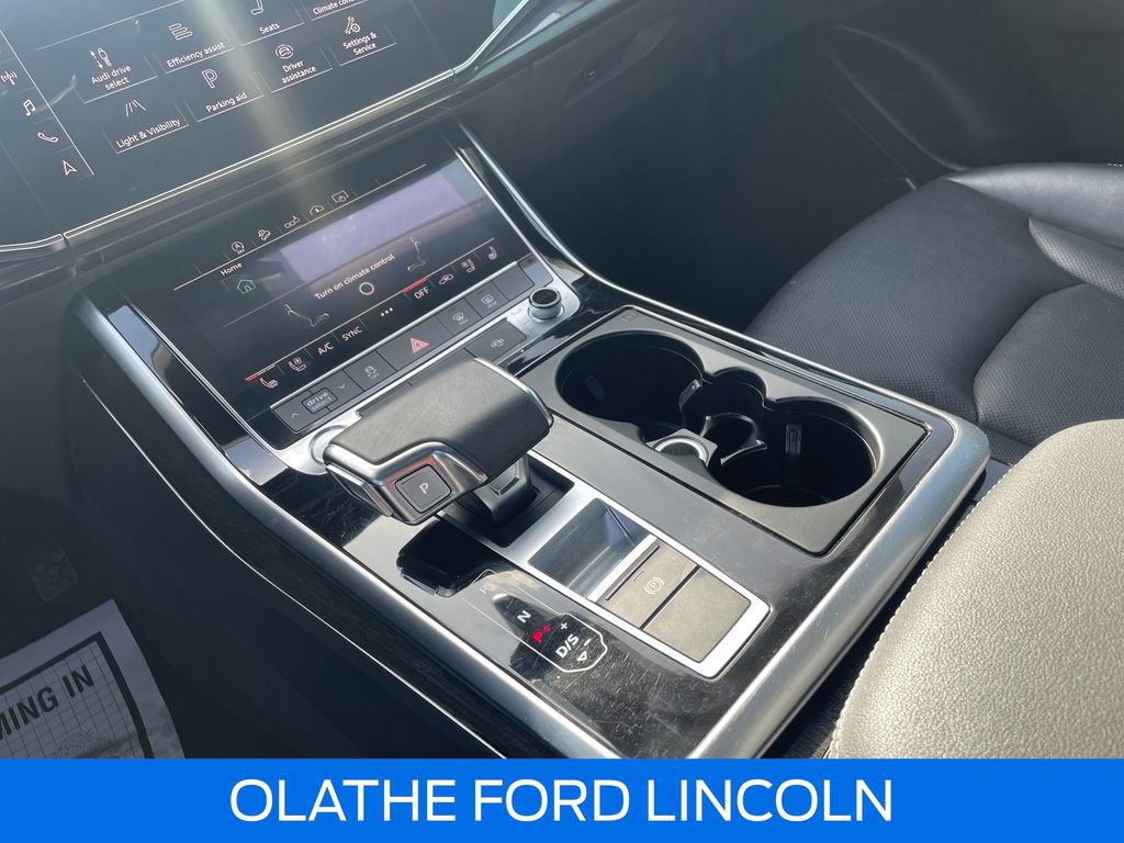 Used 2020 Audi Q8 Premium Plus AWD/4WD image 30