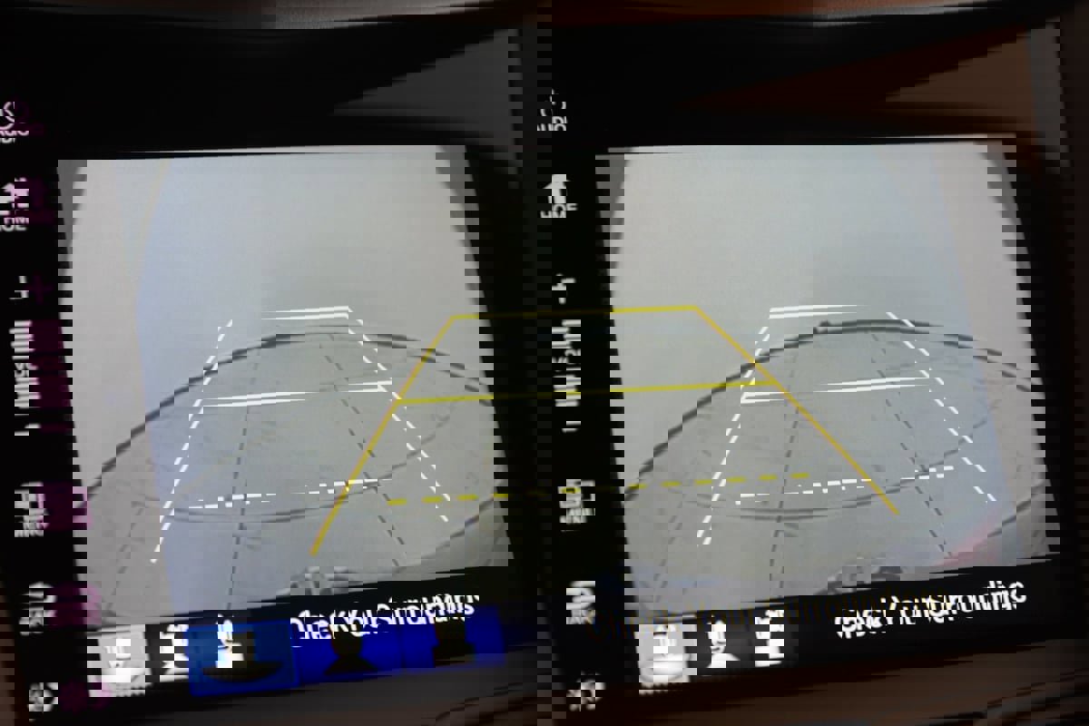 Used 2021 Acura NSX image 10