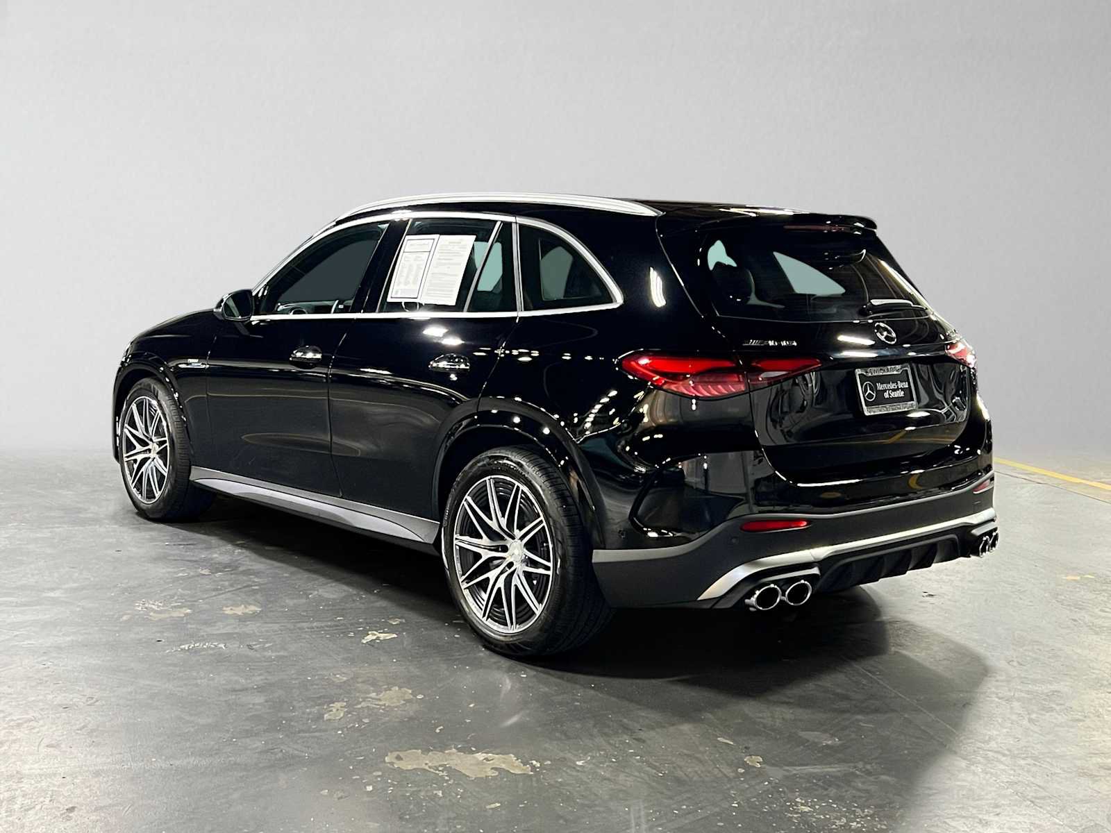 Used 2026 Mercedes-Benz GLC 43 AMG 4MATIC image 5