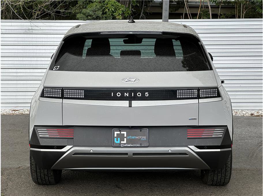 Used 2024 Hyundai Ioniq 5 SE AWD/4WD image 11