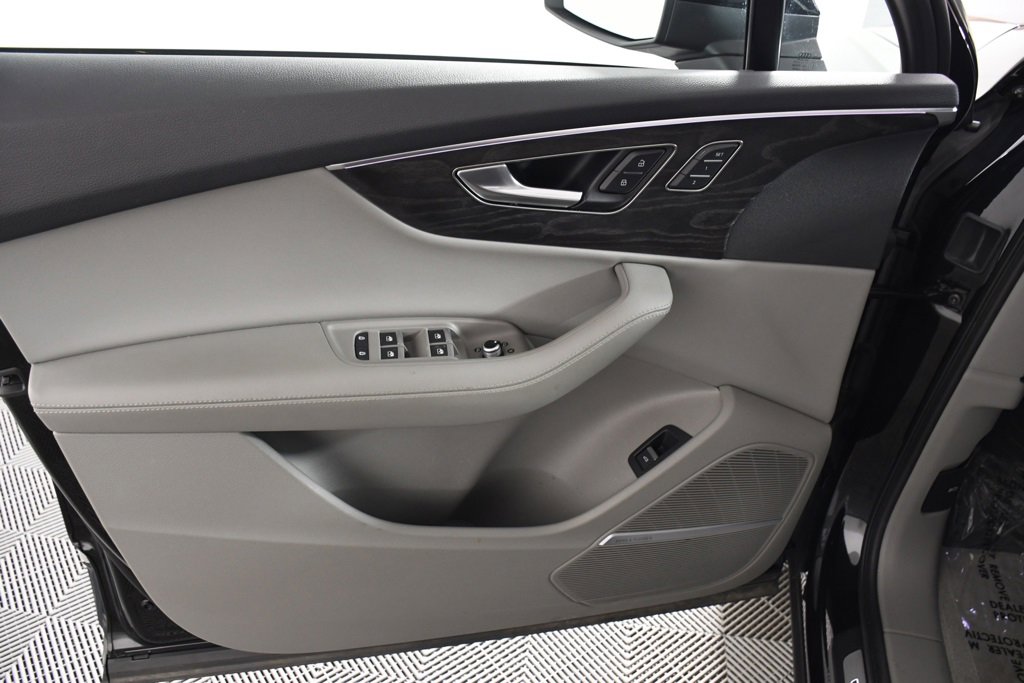 Used 2023 Audi Q7 3.0T Premium Plus image 14