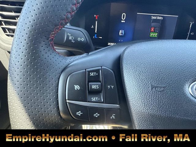 Used 2025 Ford Escape ST-Line Select image 30