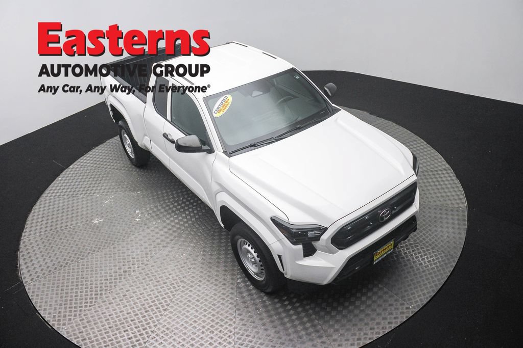 Used 2024 Toyota Tacoma SR RWD image 3
