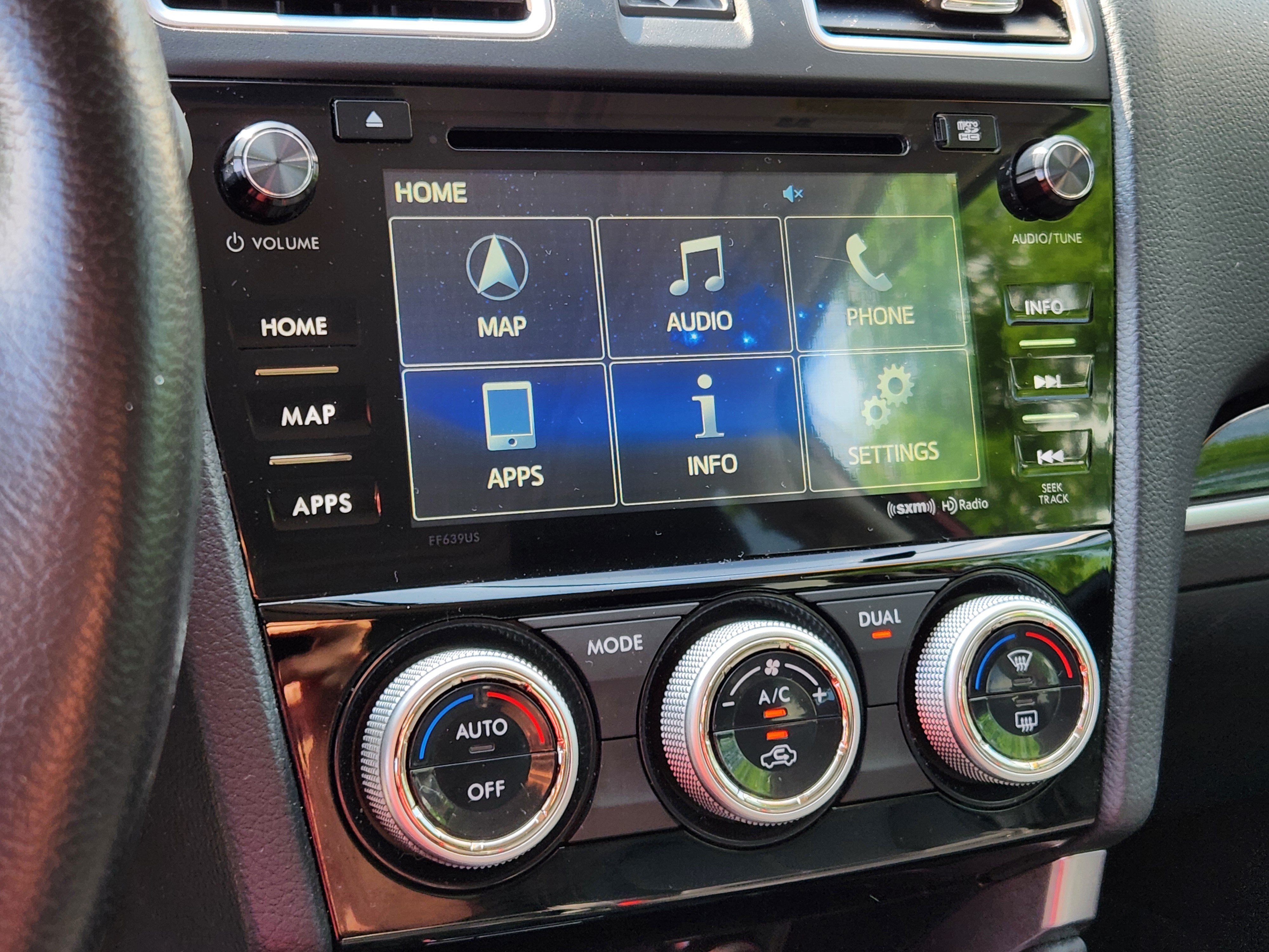 Used 2018 Subaru Forester 2.5i Touring AWD/4WD image 20