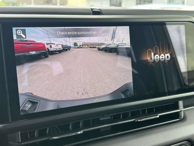 New 2026 Jeep Gladiator Sport AWD/4WD image 21