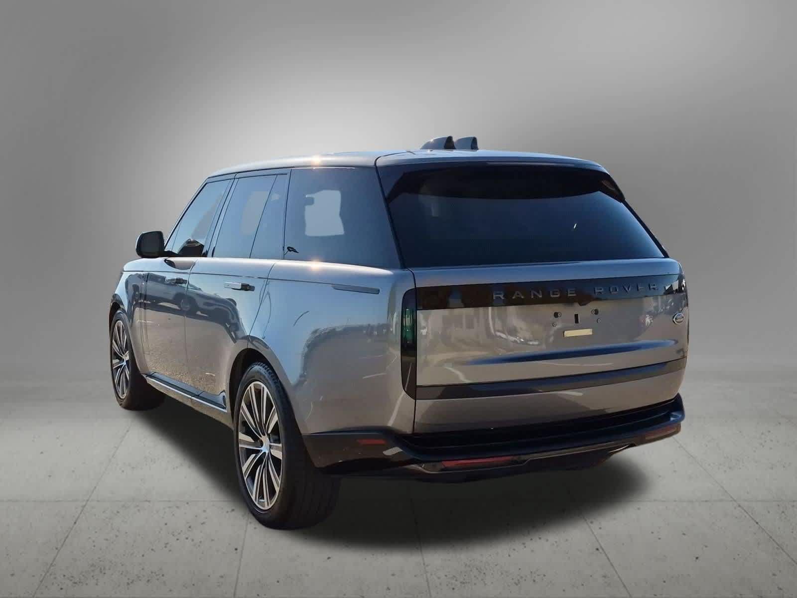 Certified 2023 Land Rover Range Rover SE AWD/4WD image 4