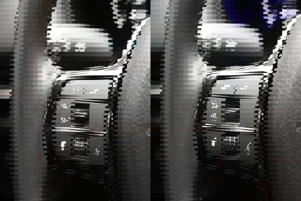 Used 2024 Honda HR-V EX-L image 20