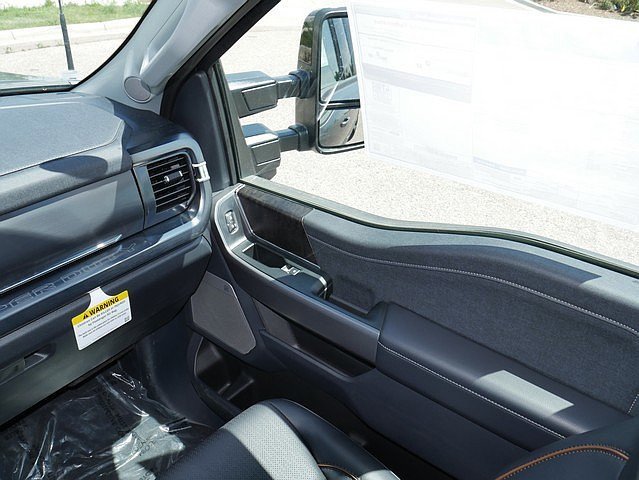 New 2025 Ford F350 Lariat w/ Lariat Ultimate Package image 25