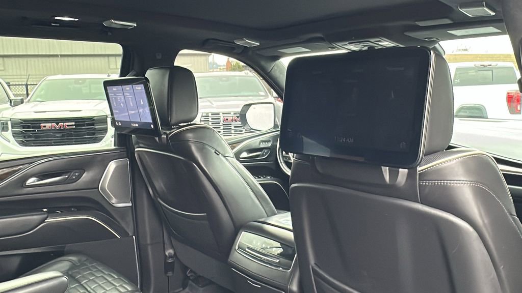 Certified 2021 Cadillac Escalade Premium Luxury Platinum image 16