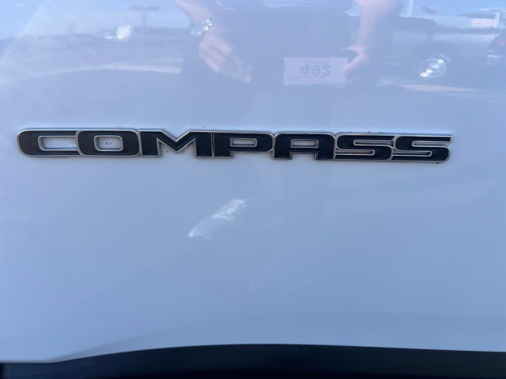 Used 2025 Jeep Compass Limited AWD/4WD image 19
