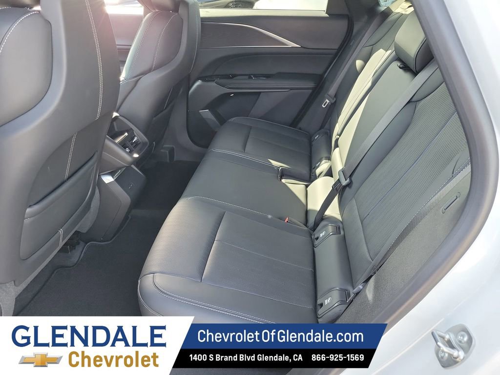 Certified 2024 Cadillac Lyriq Luxury image 22