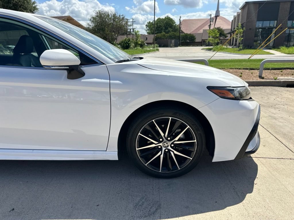 Used 2024 Toyota Camry SE FWD image 22