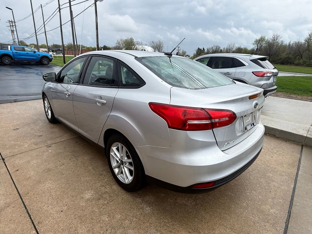 Certified 2017 Ford Focus SE image 7