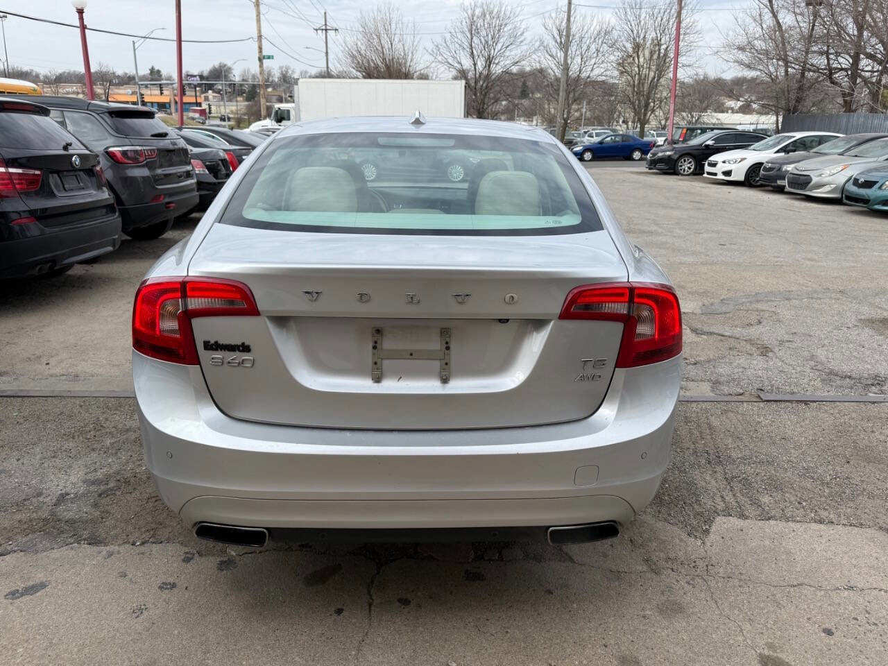 Used 2015 Volvo S60 T5 Premier w/ Convenience Package image 6