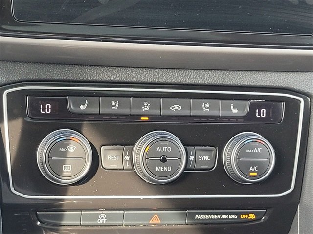 Used 2021 Volkswagen Atlas SEL Premium image 24