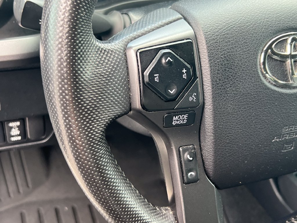 Used 2021 Toyota Tacoma TRD Off-Road w/ Technology Package AWD/4WD image 23