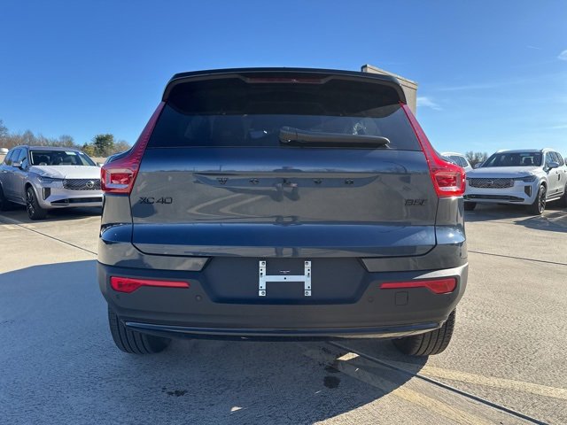 New 2026 Volvo XC40 B5 Ultra w/ Climate Package image 6