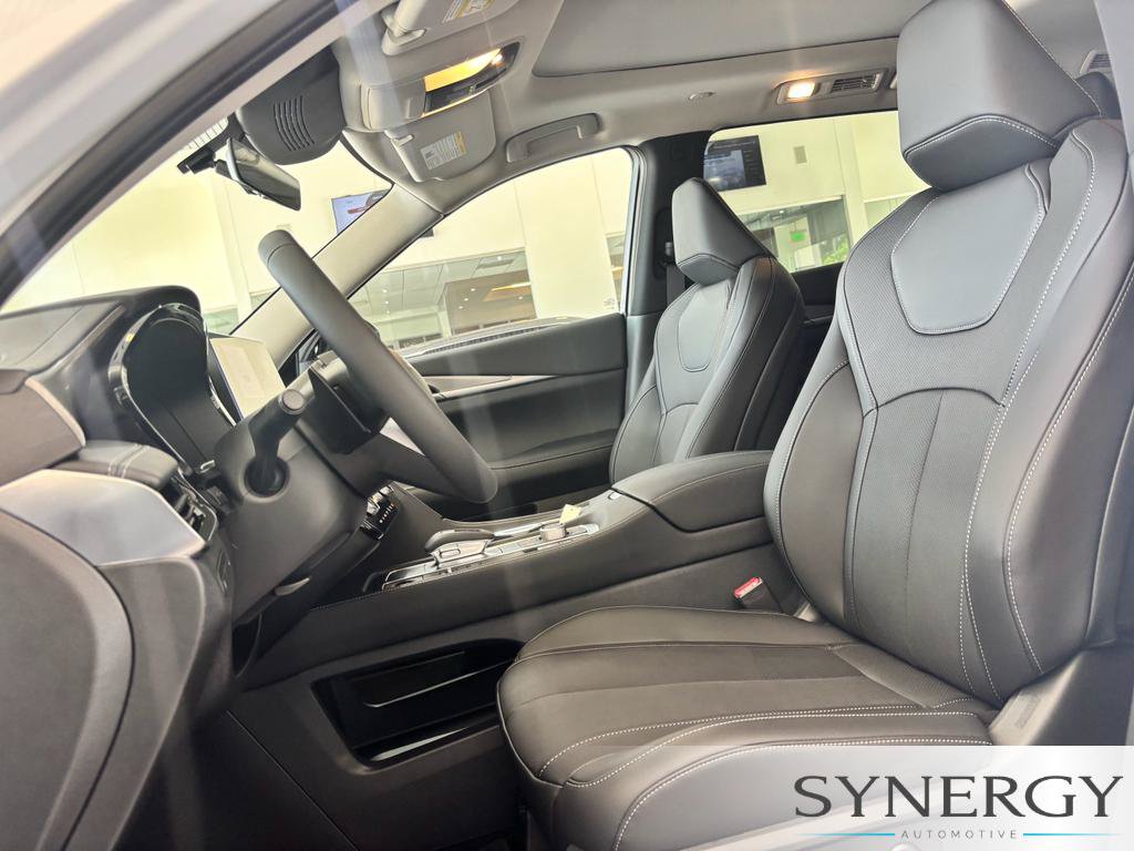 New 2027 INFINITI QX60 Pure w/ Cargo Package FWD image 20