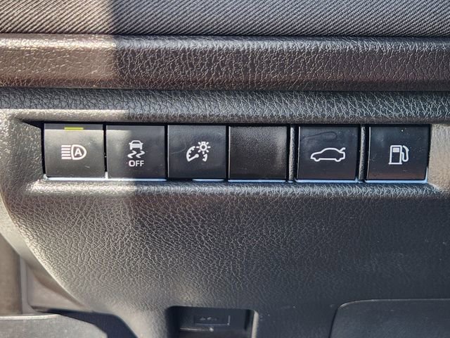 Used 2025 Toyota Camry LE image 21