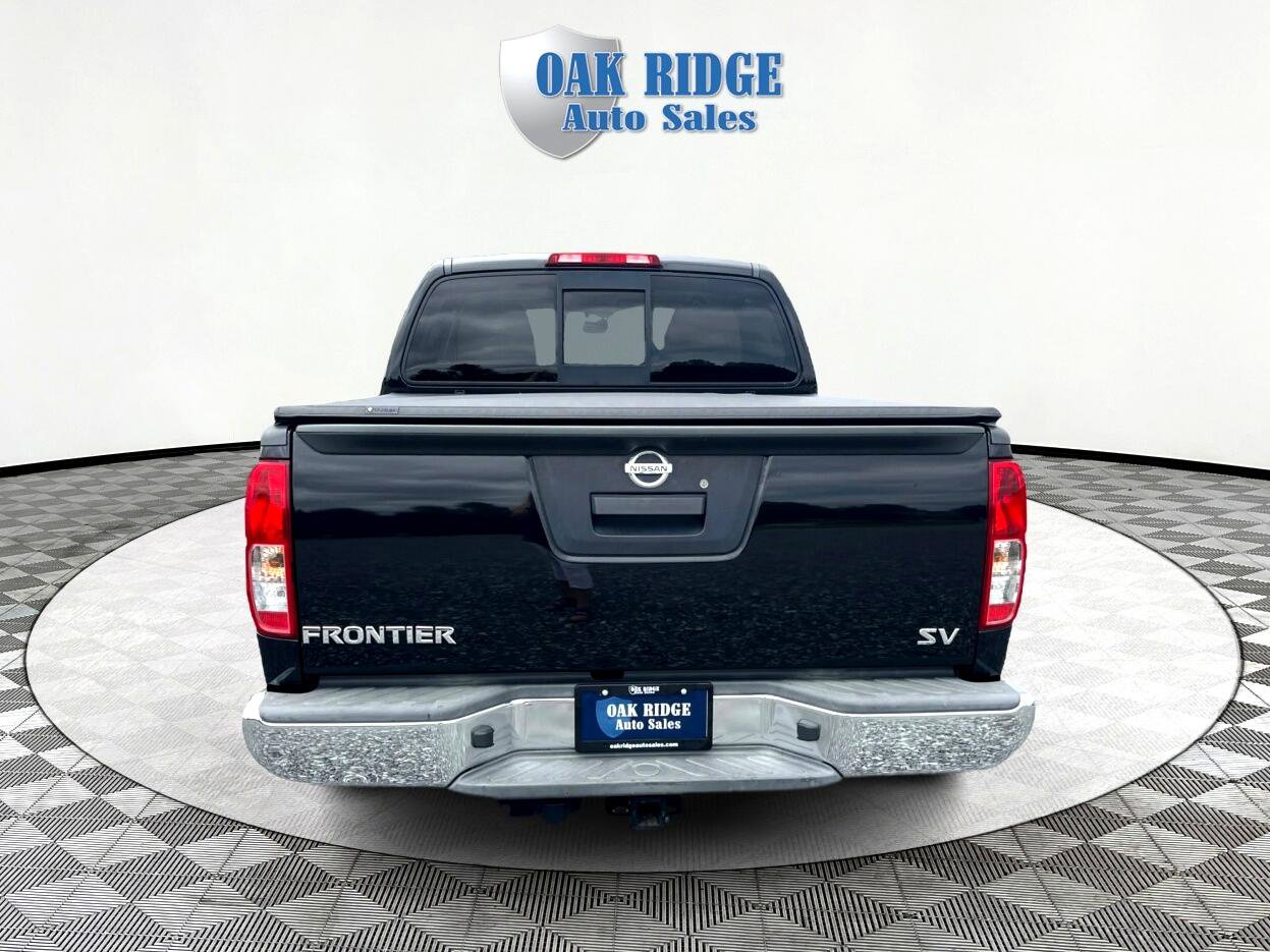 Used 2017 Nissan Frontier SV image 6