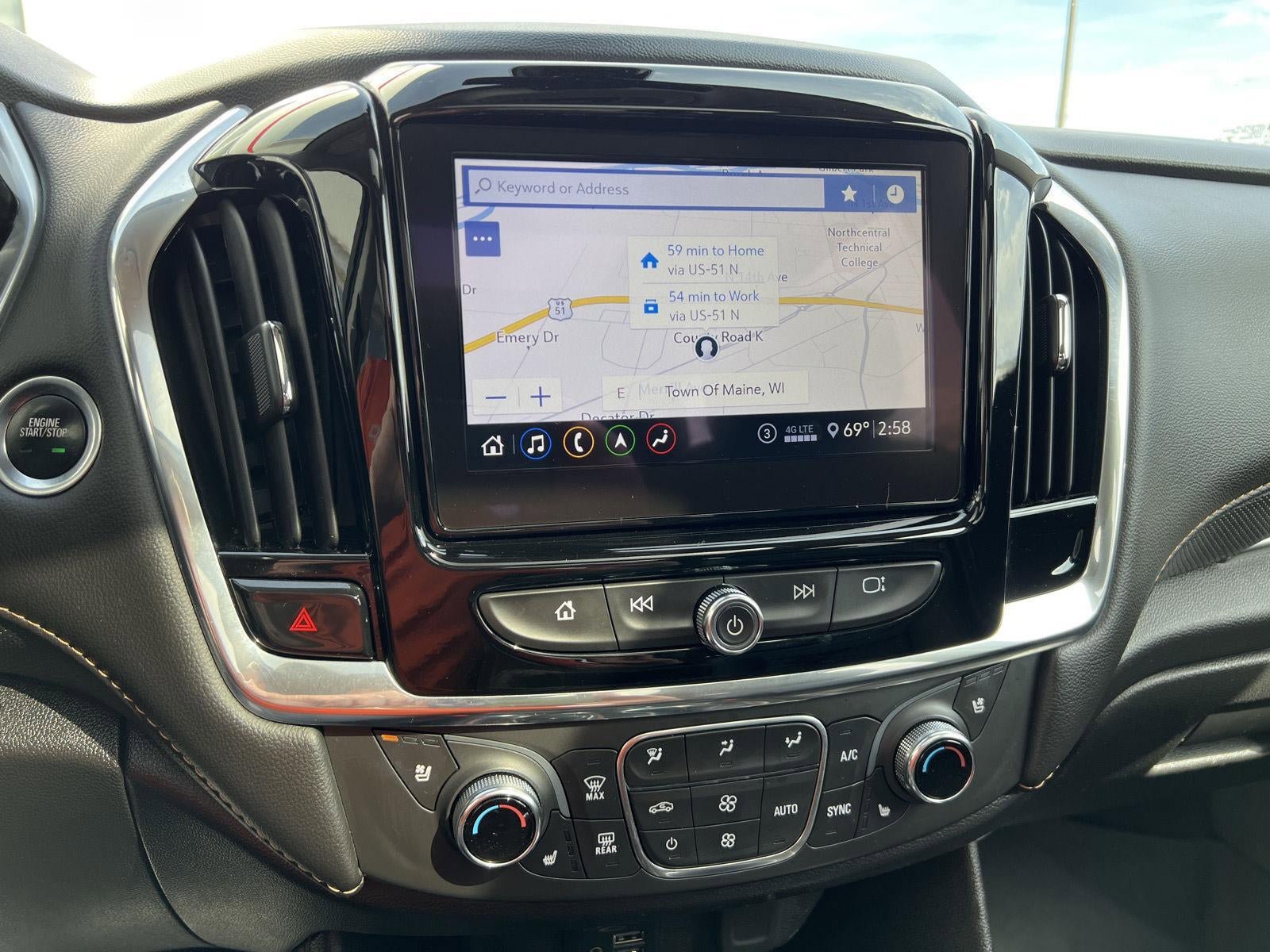 Used 2020 Chevrolet Traverse Premier w/ Redline Edition AWD/4WD image 18