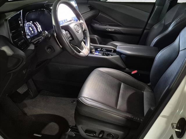 Used 2024 Lexus TX 350 FWD w/ Cold Weather Package image 13