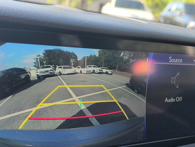 Used 2019 Lexus IS 300 F Sport w/ F Sport Package RWD image 9