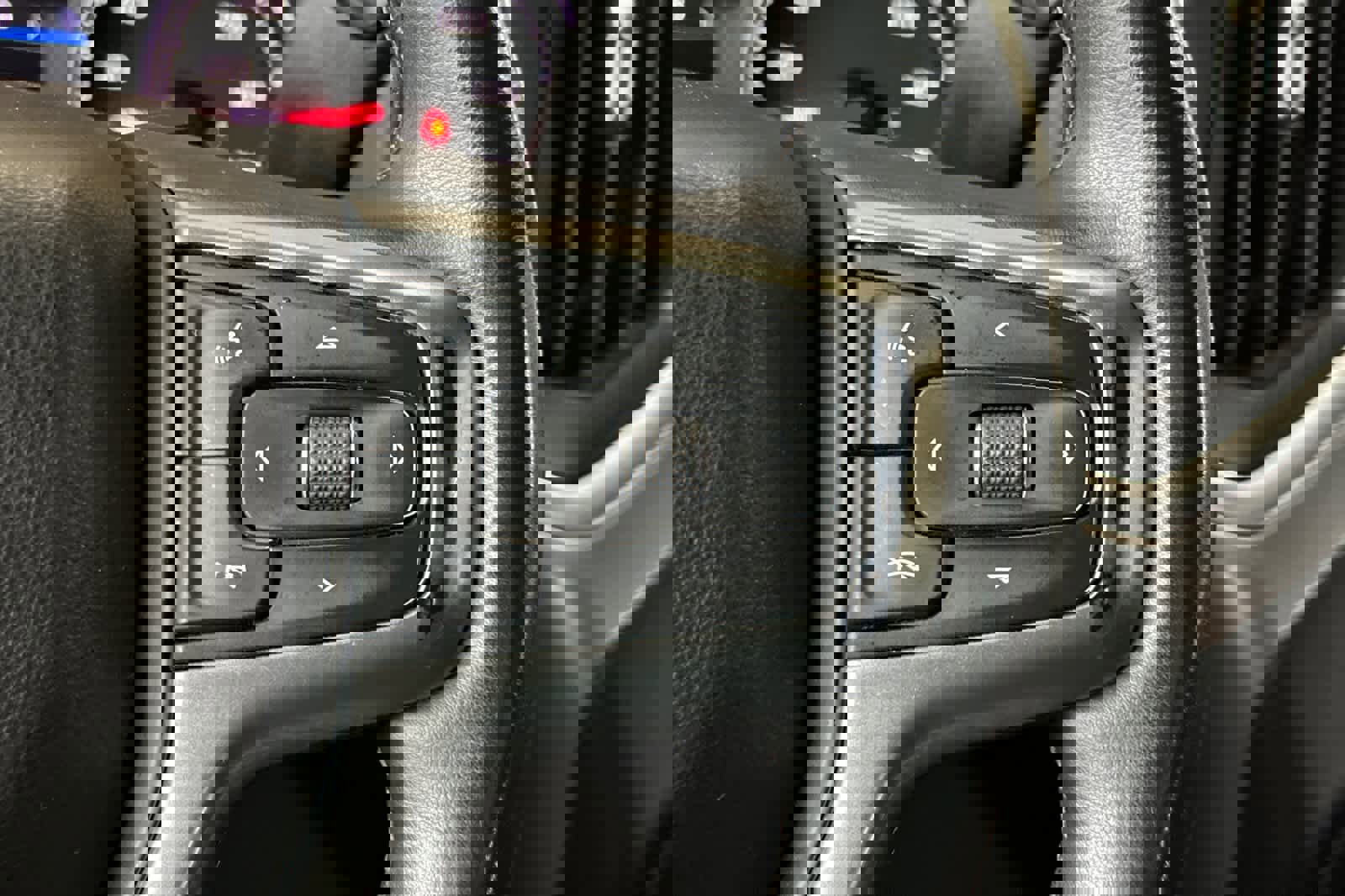 Used 2023 Chevrolet Silverado 2500 LT w/ Convenience Package image 26