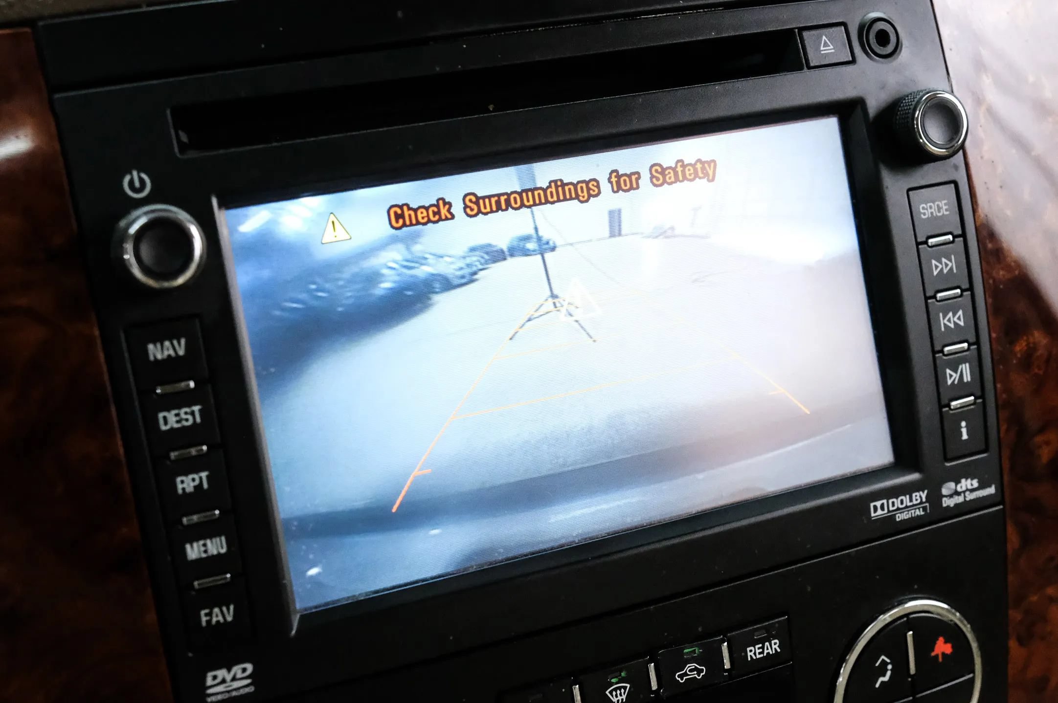Used 2013 Chevrolet Tahoe LTZ RWD image 34